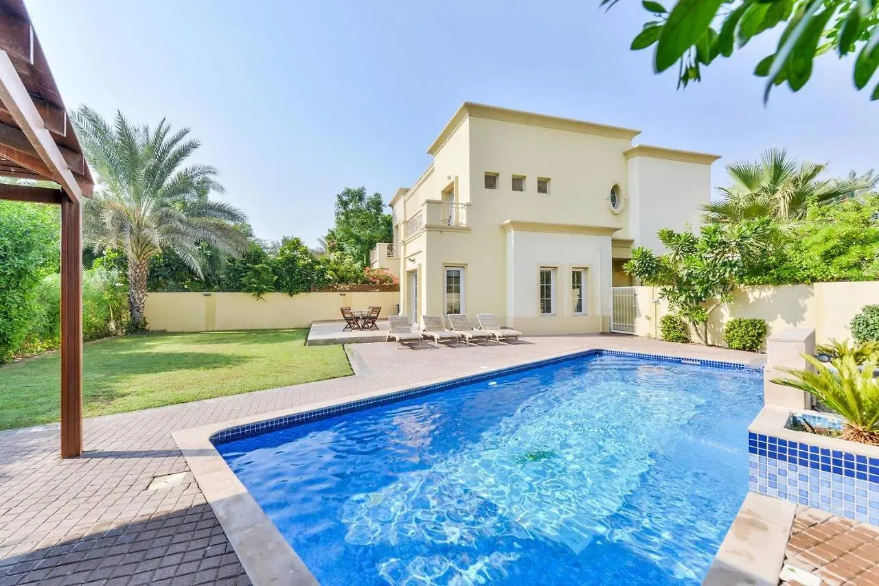 Medlock Villas location