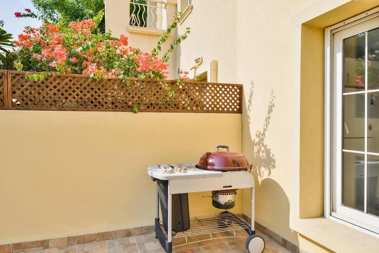 Medlock Villas Dubai 0*,